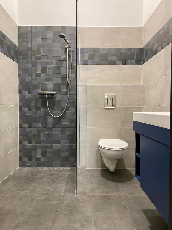 Апартаменты Jogasz Street - A. Apartman Печ Экстерьер фото